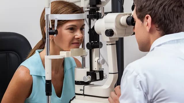 Opticien optométriste